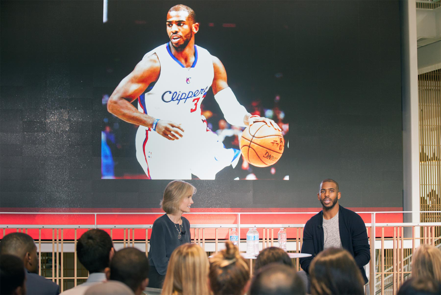 NBA球星与社交媒体明星Chris Paul