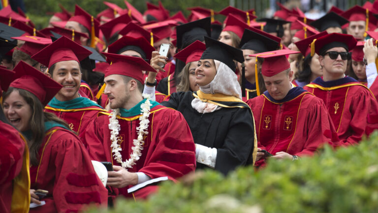南加州大学2017毕业典礼：镜头中的一天