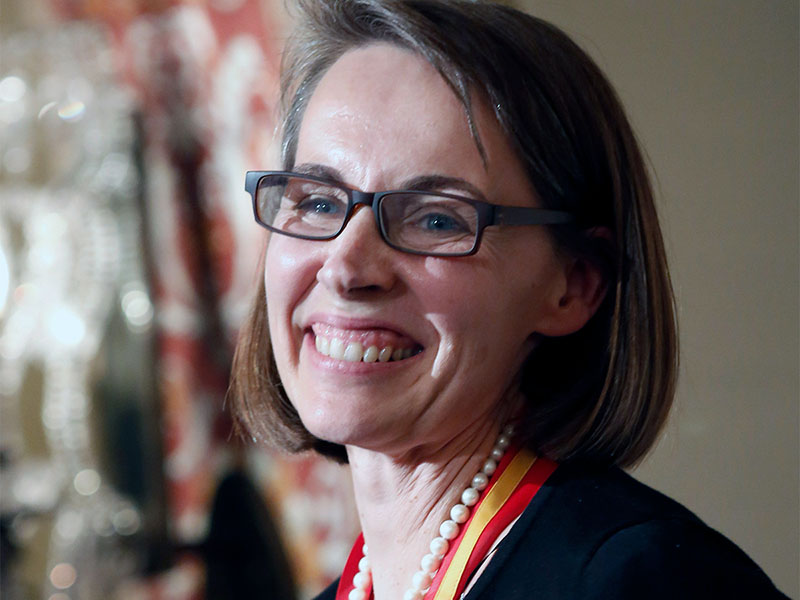 Sarah Van Orman凭借对推进USC学生健康领域价值观的贡献荣获校长勋章